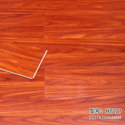 高密度强化复合地板 7mm厚家装工装地板 锁扣金刚面强化复合地板