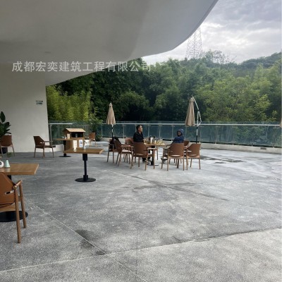 四川成都地坪施工单位透水混凝土洗砂地坪，水洗石地坪施工图2