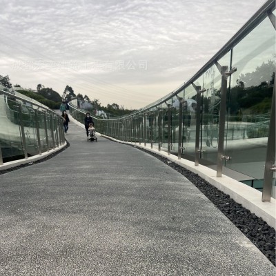 四川成都地坪施工单位透水混凝土洗砂地坪，水洗石地坪施工图3