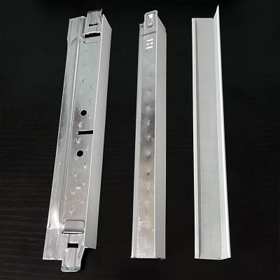 十字贯通烤漆龙骨吊顶隔墙材料厂家现货直发烤漆t型全套集成龙骨