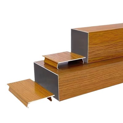 仿木纹铝方通氟碳喷涂装饰铝合金型材吊顶材料隔断弧形铝方管厂家图5