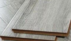 实木地板和复合地板哪个好？看完我终于知道答案了